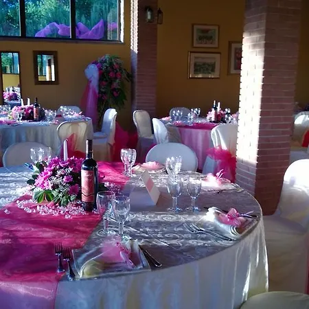 Alloggio per agriturismo La Vecchia Fattoria *