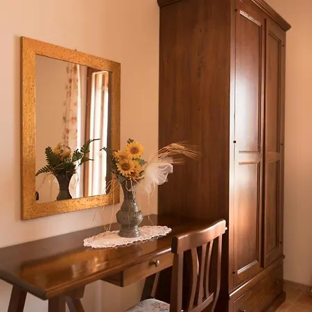 Alloggio per agriturismo La Vecchia Fattoria *