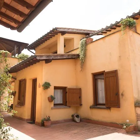 Farm stay La Vecchia Fattoria