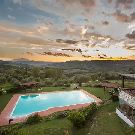 Alloggio per agriturismo La Vecchia Fattoria *
